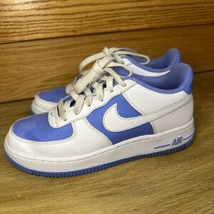 Nike Air Force 1 Low Platinum White & Light Blue Shoes Big Kids' (GS) | Size 5Y